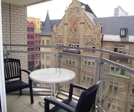 Apartman Topdomizil Checkpoint Plaza