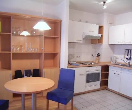 Topdomizil Checkpoint Plaza * Berlijn